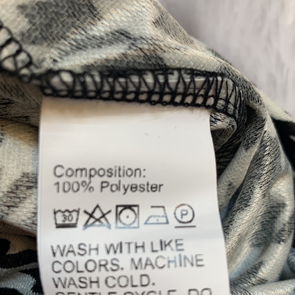 SHEIN Plus Houndstooth Leggings - Picture 3 of 5